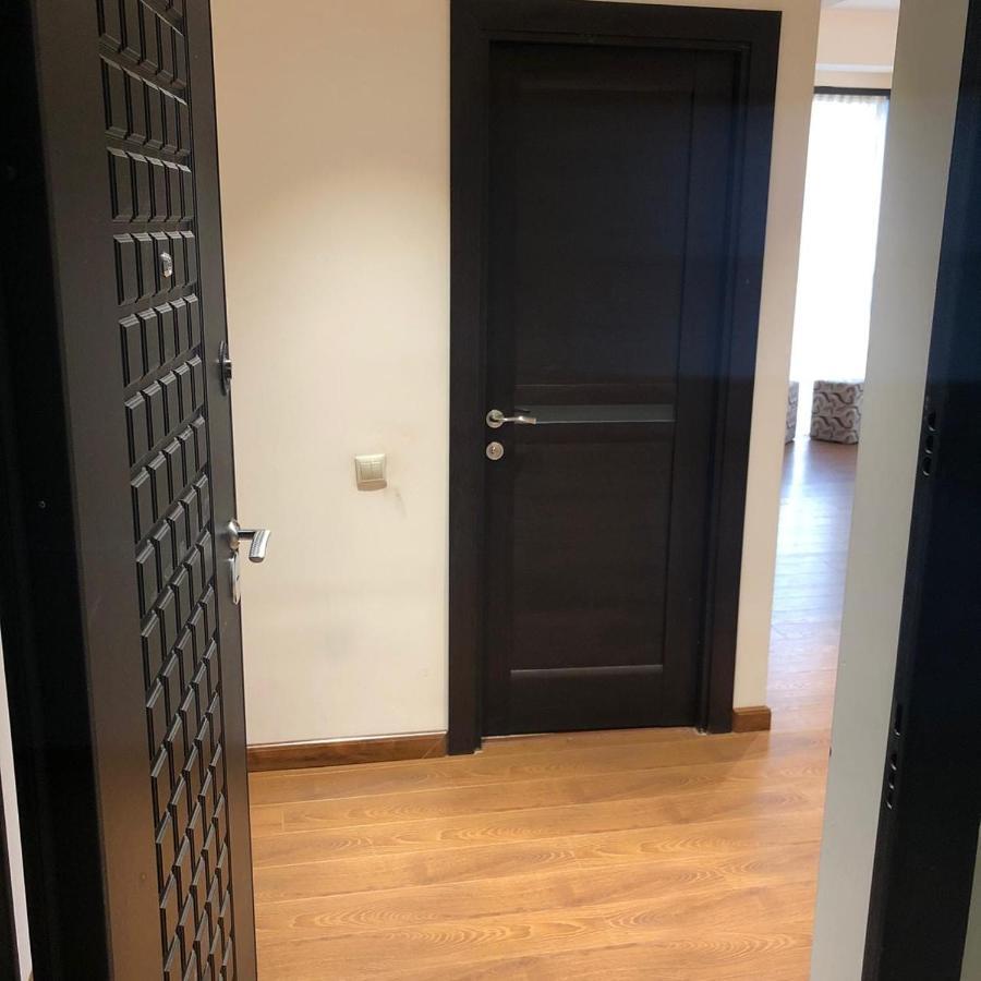 Deluxe Apartment In The City Center 2 Rooms เยเรวาน ภายนอก รูปภาพ