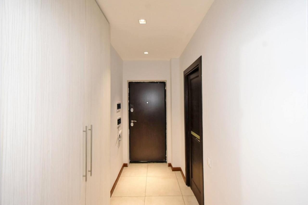 Deluxe Apartment In The City Center 2 Rooms เยเรวาน ภายนอก รูปภาพ