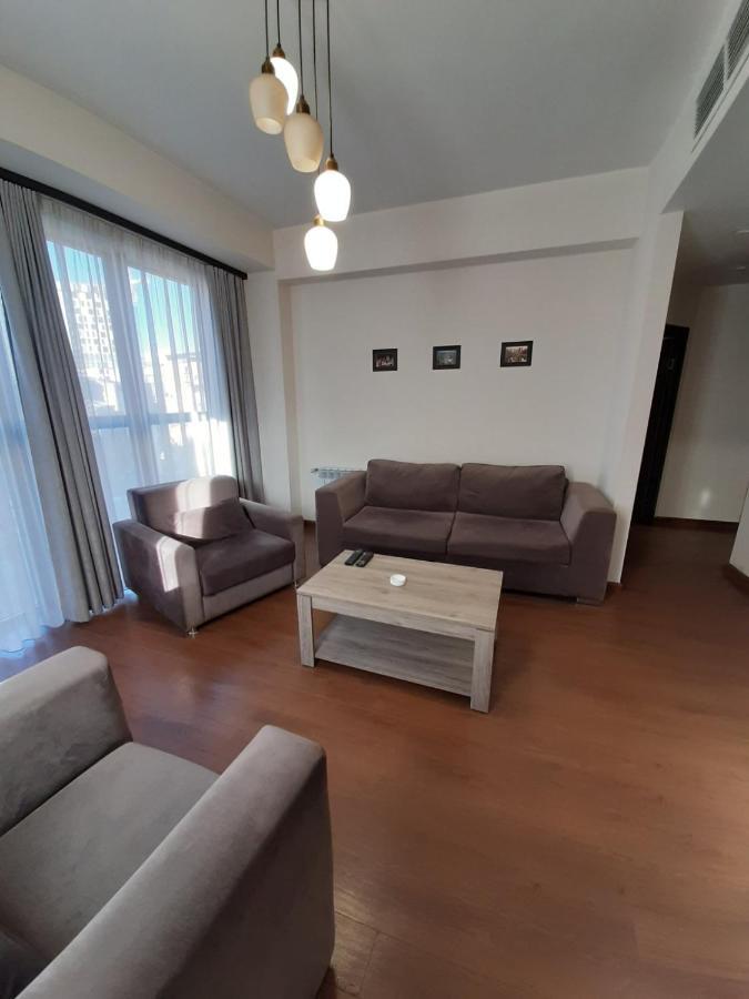 Deluxe Apartment In The City Center 2 Rooms เยเรวาน ห้อง รูปภาพ